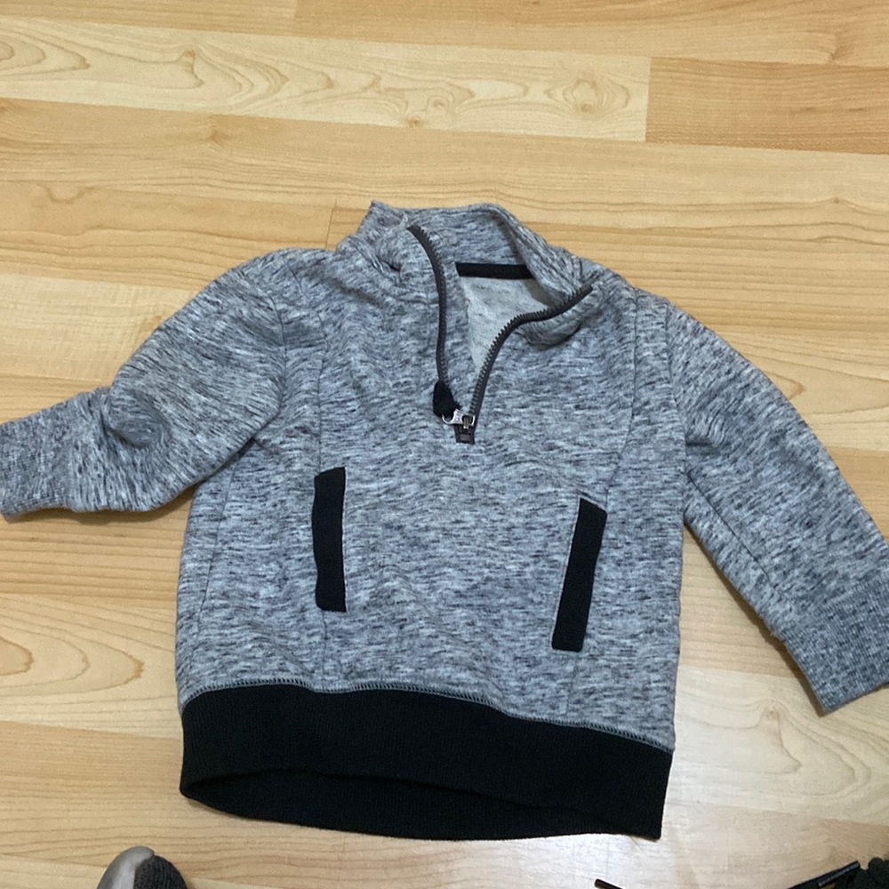 Cat and Jack 1/4 zip sweatshirt